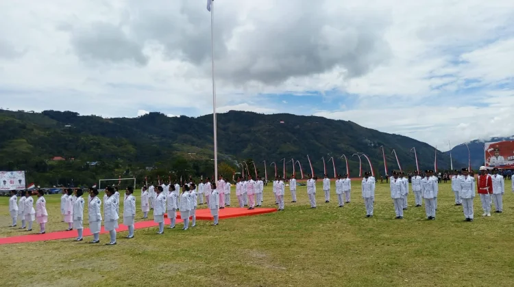 Upacara HUT Ke-81 RI di Tolikara Berlangsung Khidmat, Aman dan Kondusif