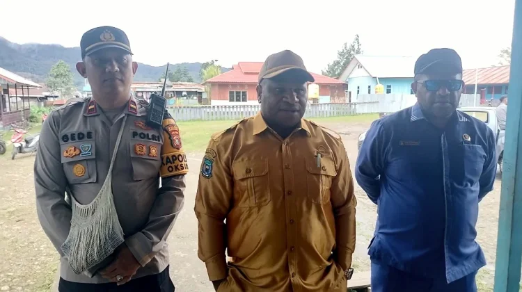 Kepala Distrik Oksibil Pimpin Apel Bersama Tripika Perkuat Sinergitas