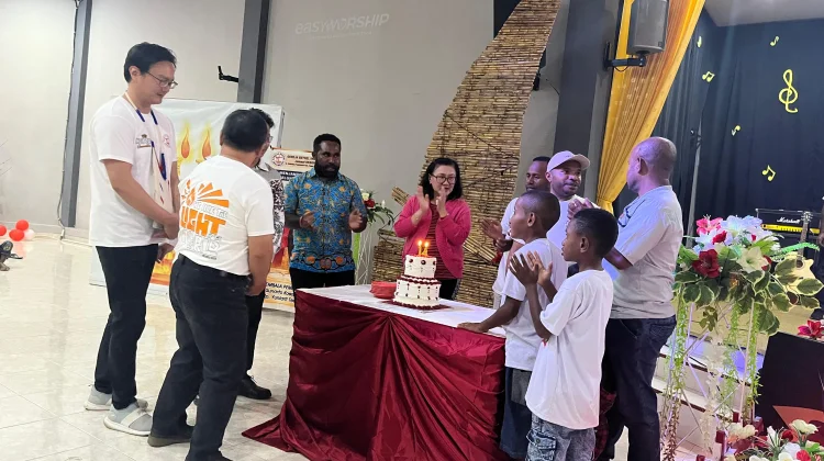 Ketua KNPI Pegubin Hadiri Perayaan 14th Anniversary Pemuda GBI Oksibil