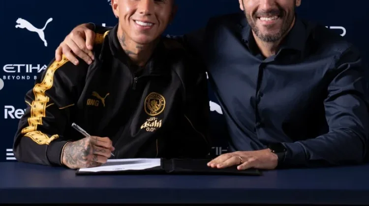 Man City Resmi Amankan Enzo Fernandez Seharga Rp3 Triliun