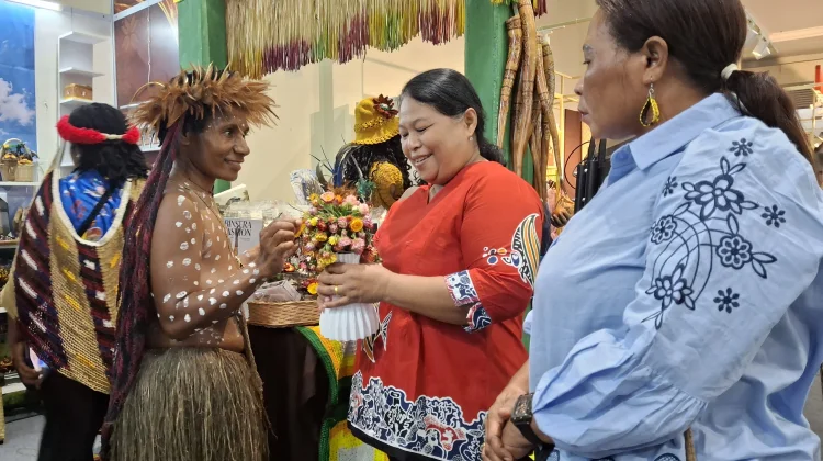 Desiana Mabel Apresiasi Dekranasda Jayawijaya Libatkan 12 Wisata di Kriyanusa