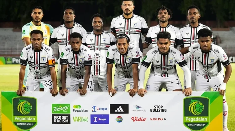 Bermain dengan 10 Pemain, Persipura Jayapura Raih Kemenangan Perdana
