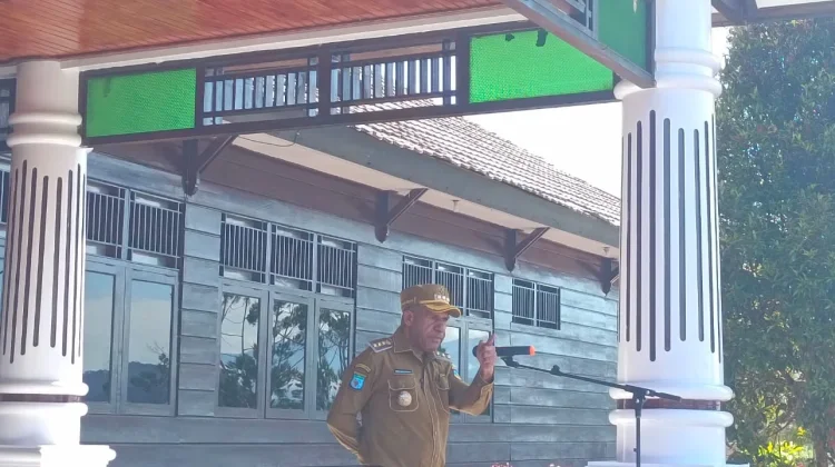 Bupati Pegunungan Bintang Pimpin Apel ASN, Dorong Prioritaskan Pangan Lokal