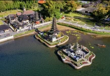 10 Daerah Terkenal di Indonesia