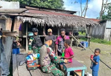 Satgas Yonif 511/DY Pos Dabra Gelar Pelayanan Kesehatan Mantri Keliling di Distrik