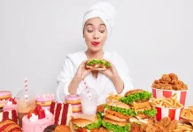 Hampir Separuh Warga Indonesia Alami 'Emotional Eating'