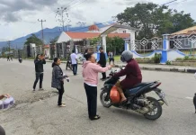 DWP RRI Wamena Bagikan 150 Paket Takjil, Perkuat Toleransi di Jayawijaya