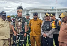 Bupati dan Wakil Bupati Lanny Jaya Terima Kunjungan Dandrem 172 PWY