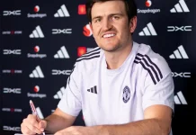 Harry Maguire Dipastikan Absen Lawan Chelsea akibat Sanksi Tambahan FA