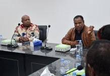 Wabup Jayawijaya Ajak Warga Tahan Diri dan Fokus Pencarian Korban Konflik Woma
