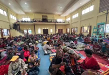 Jurnalis Peduli Galang Donasi untuk Pengungsi Konflik Perang Suku di Wamena
