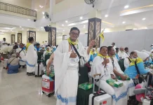 Jamaah Haji Jayawijaya Tiba di Embarkasi Makassar dengan Selamat