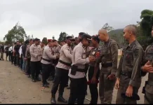 23 Personel Polres Pegubin Resmi Menerima Kenaikan Pangkat