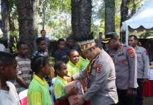 Astamaops Kapolri dan Kapolda Papua Kunjungi Pusat Olah Seni di Wesaput