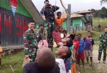 Sambut HUT RI ke-81, Yonif 734/SNS Pos Okpol Gelar Berbagai Lomba Anak