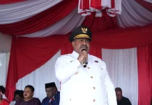 Pimpin Upacara Penurunan Bendera, Ini Pesan Wagub Ones Pahabol