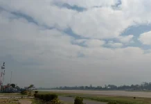 Kabut Asap Mulai Mengganggu Penerbangan di Papua