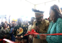 Gubernur Papua Pegunungan Resmikan Puskesmas Uganda di Distrik Kelila