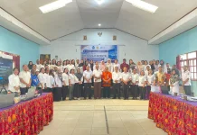 Gelar Pelatihan, SMAN 1 Wamena Inisisasi Penggunaan Papan Interaktif Digital