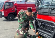 Dandim 1702/Jayawijaya Sambut Bantuan Mobil Damkar TNI untuk Masyarakat Papeg