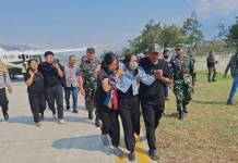 Istri Korban Penembakan di Jalan Trans Wamena-Nduga Tiba di Wamena
