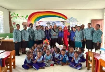 Bunda PAUD Nduga Kunjungi TK Giliad Kenyam Perkuat Pendidikan Anak Usia Dini
