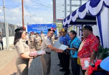 Kantah Jayawijaya Serahkan Sertifikat Elektronik Bagi Pemerintah dan Gereja