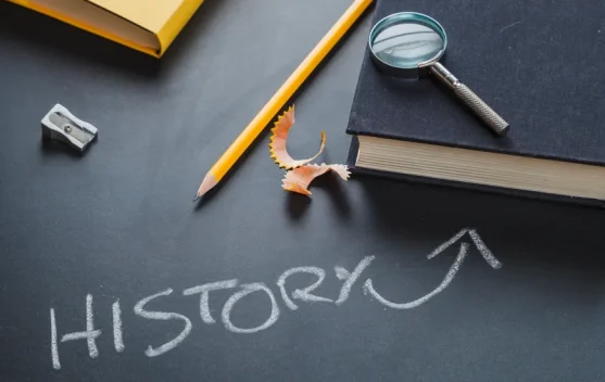 Pentingnya Memahami Sejarah: Fondasi Berpikir di Era Modern