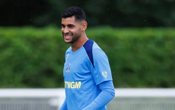 Cristian Romero Resmi Mengalami Cedera Lutut