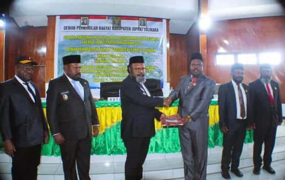 Bupati Tolikara Dorong Penetapan Perda Hak Keuangan DPRK 2026