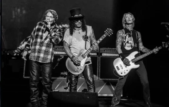 Konser Guns N' Roses Pecahkan Rekor Produksi Rajawali Indonesia