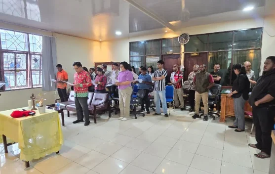 Kantor Pertanahan Jayawijaya Gelar Ibadah Perdana Persekutuan Doa Oikumene