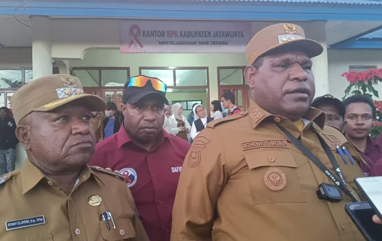 Bupati dan Wakil Tinjau Kantor KPA Jayawijaya, Penanggulangan AIDS Prioritas