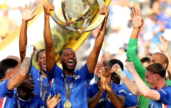 Tottenham Hotspur Sepakati Transfer Tosin Adarabioyo dari Chelsea