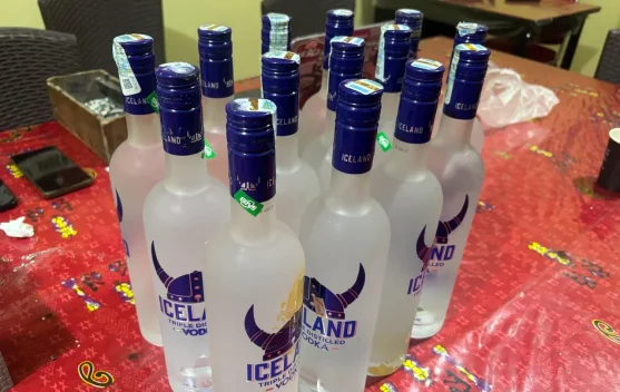 Polisi Perketat Peredaran Miras di Wamena, 14 Botol Vodka Iceland Disita
