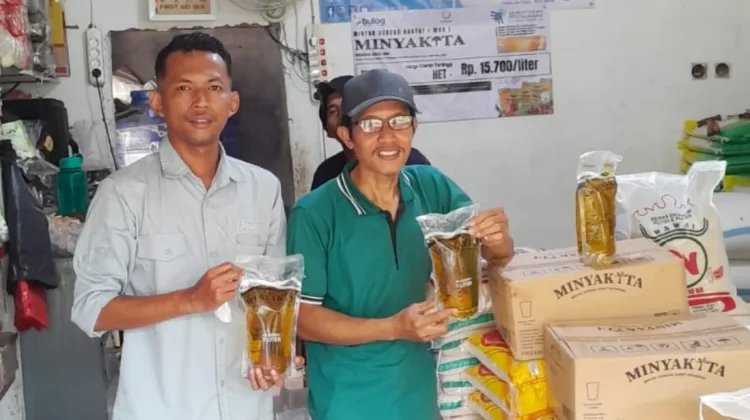 Jaga Stabilitas Bahan Pokok, Bulog Lampung Utara Salurkan Minyakita