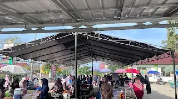 Pasar Bedug Bumi Baru Ramai, Jadi Pusat Takjil dan Ekonomi Warga Blambangan Umpu