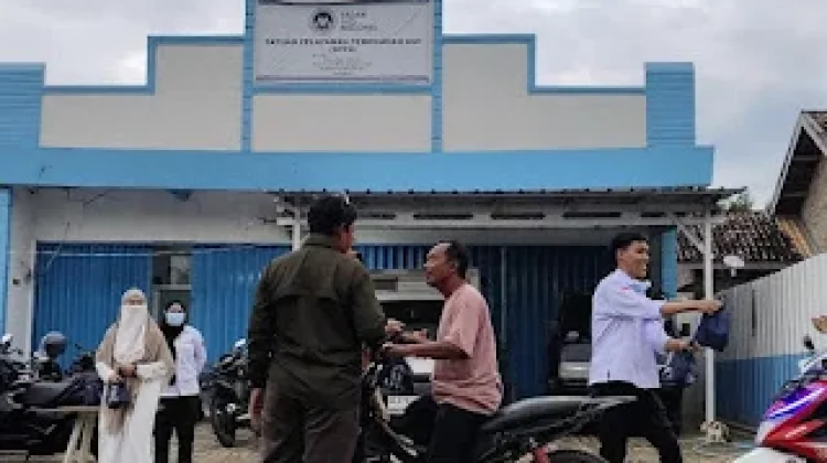 SPPG Umpu Kencana Bagikan Takjil Gratis di Dua Lokasi