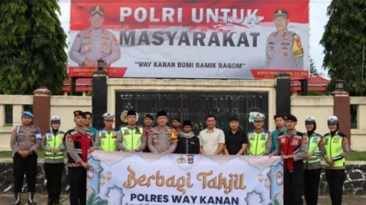 Ramadhan 1447 H, Polres Way Kanan Bagi Takjil