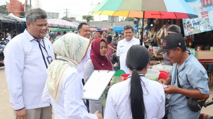 Balai POM Tulang Bawang Uji Puluhan Sampel Takjil