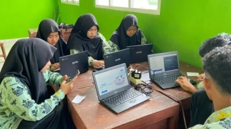 Siswa SMAN 3 Blambangan Umpu Ikuti Simulasi D-Smart