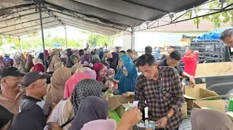 Pejabat dan ASN Way Kanan Gelar Pasar Murah secara Swadaya