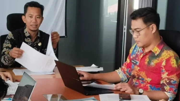 Bagian Hukum Pemkab Way Kanan Bahas Raperbup APBD