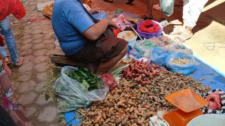 Penjual Bumbu Raup Rezeki jelang Idul Fitri