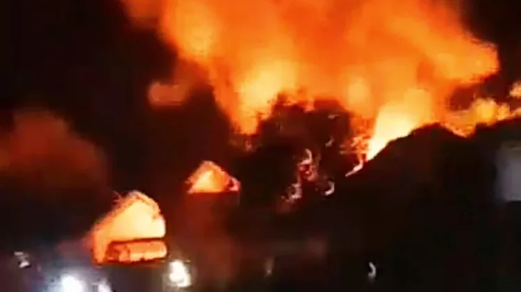 Rumah Warga di Gunung Labuhan Way Kanan Terbakar