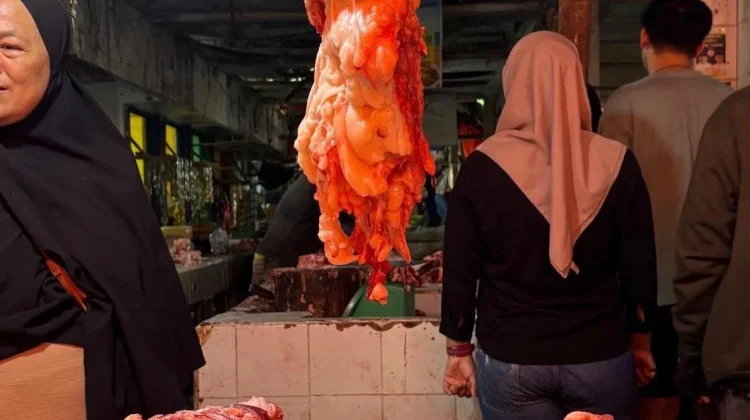 Pedagang Siapkan Pasokan Daging Sapi jelang Lebaran