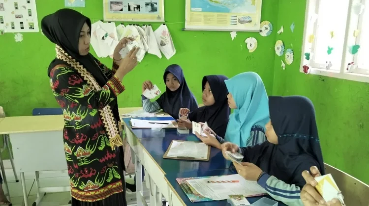 Kompetensi Guru Ditingkatkan untuk Lestarikan Bahasa Lampung