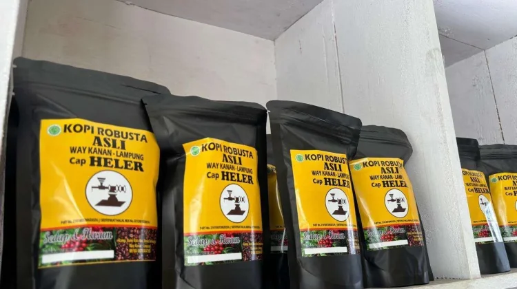 Kopi Heler Diserbu Pembeli jelang Lebaran di Way Kanan