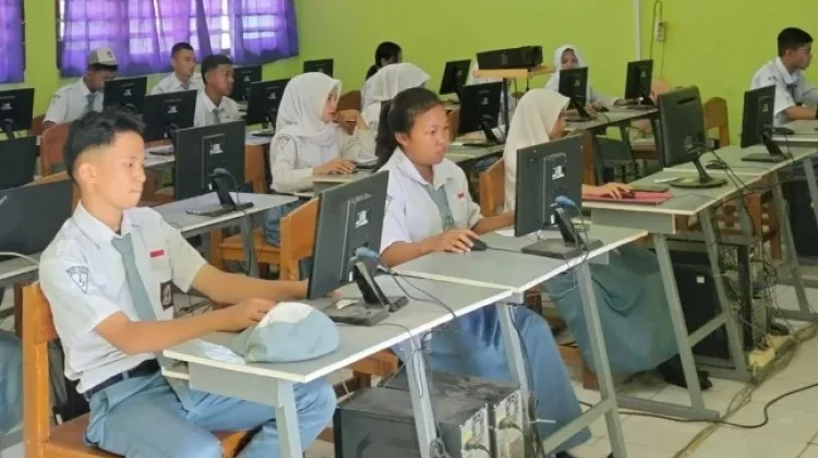 Bursa Kerja Khusus Dorong Lulusan SMK Raih Peluang Kerja