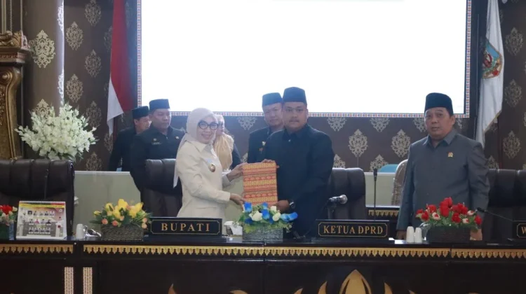 Bupati Ayu Paparkan LKPJ 2025, Kemiskinan Turun ke 9,36%, IPM Naik ke 71,98